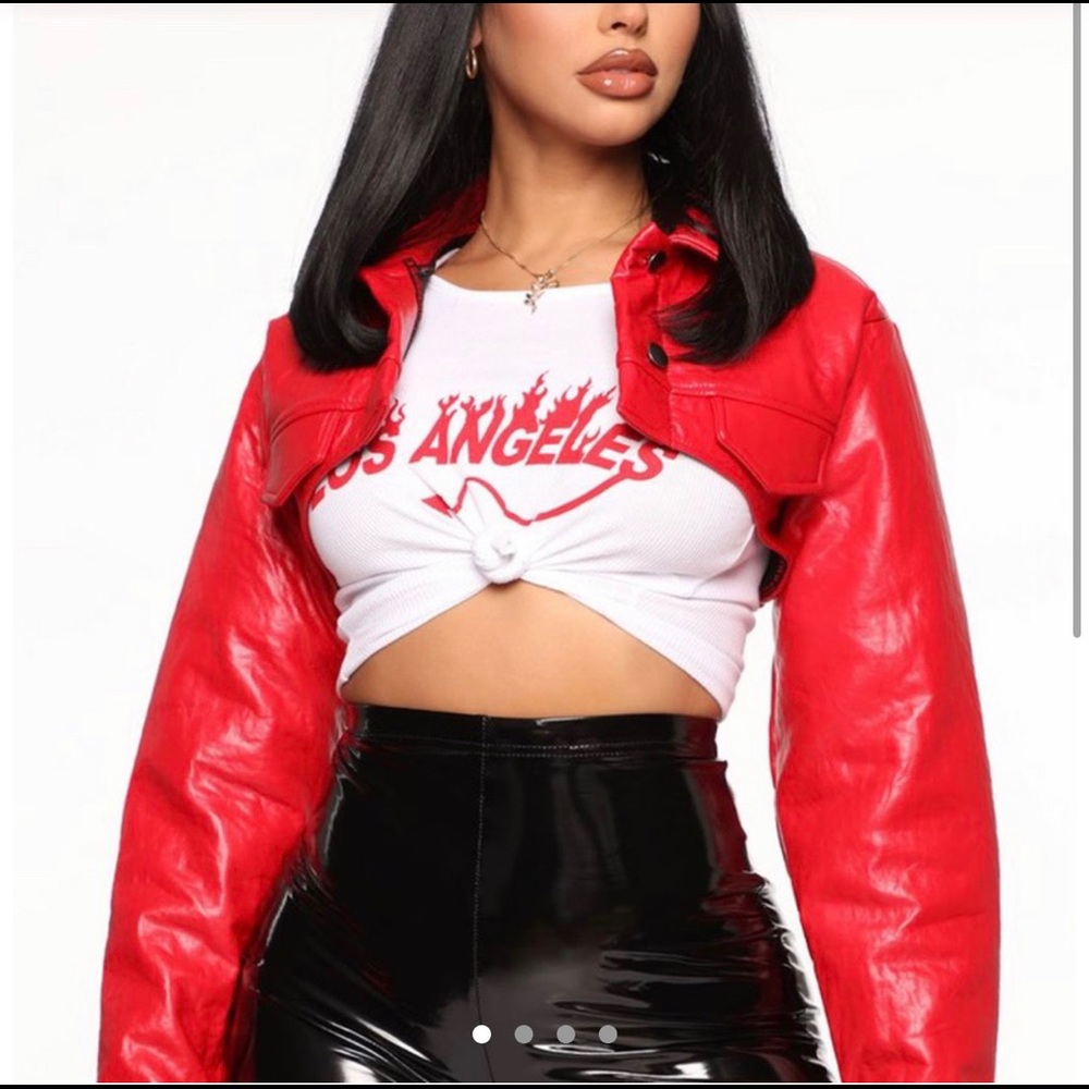 Fashion Nova a Cropped Jacket